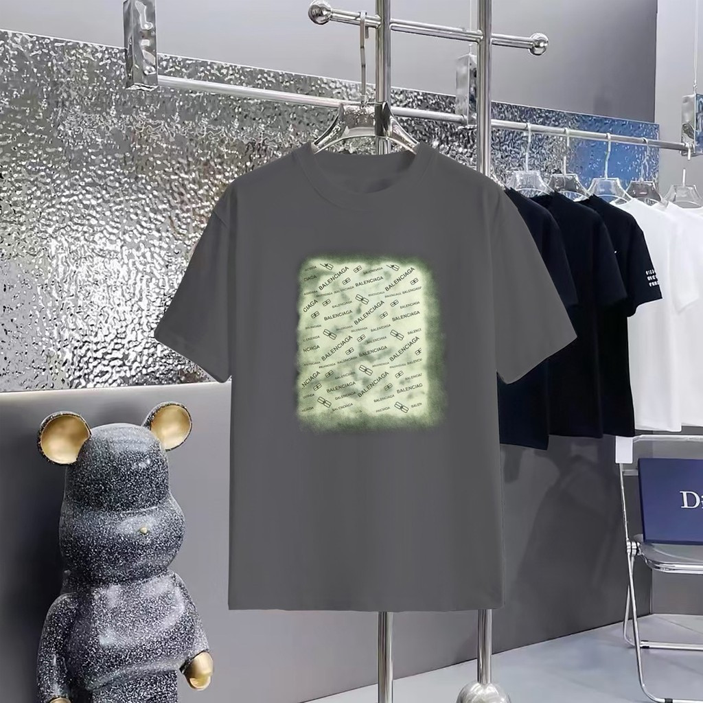 BALENCIAGA/BALENCIAGA 2026 ต้นฤดูใบไม้ผลิสไตล์ใหม่เสื้อยืดแขนสั้นผู้ชายผู้หญิงคู่สไตล์ทุกวันรอบคอภาย