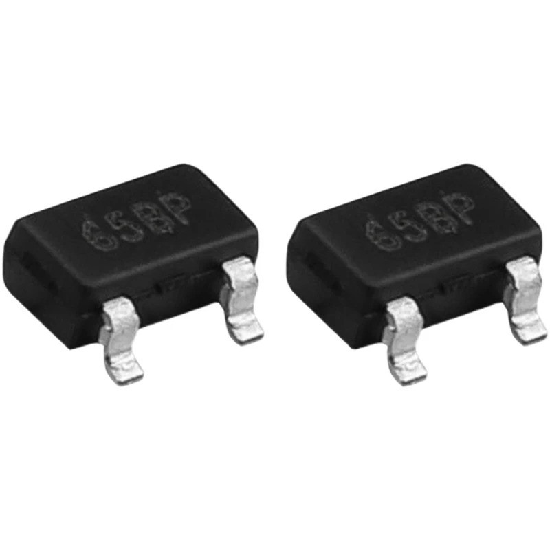 10-20PCS LDO Regulator ชิป XC6206P122MR XC6206P152MR XC6206P182MR XC6206P252MR XC6206P302MR XC6206P3