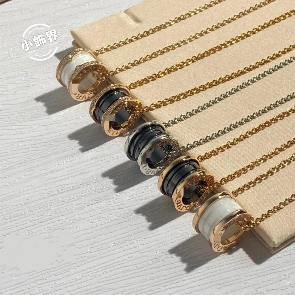 สร้อยคอวัสดุเซราamicห้าชั้น V Gold ทนทานต่อแสงแดด สามารถสวมใส่เวลาอาบน้ำได้ MNIF