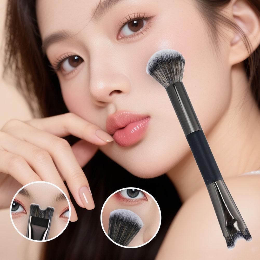 2 In 1 Dual Ended Blush Brush & U รูปจมูก Contouring Brush Highlighter P7r2