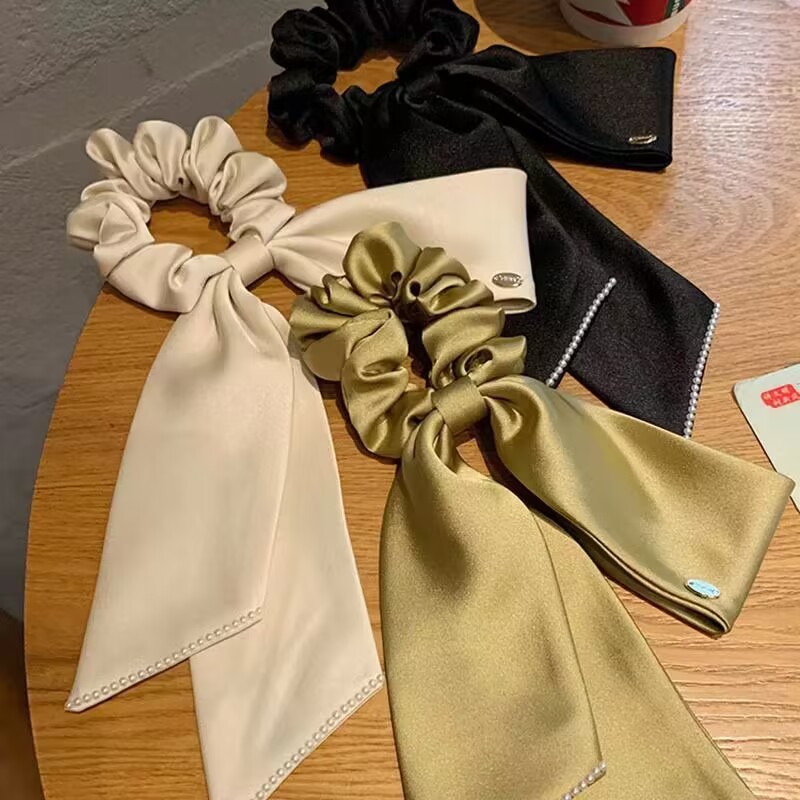 พรีเมี่ยมซาติน Scrunchy สไตล์เจ้าหญิงJane Xiao