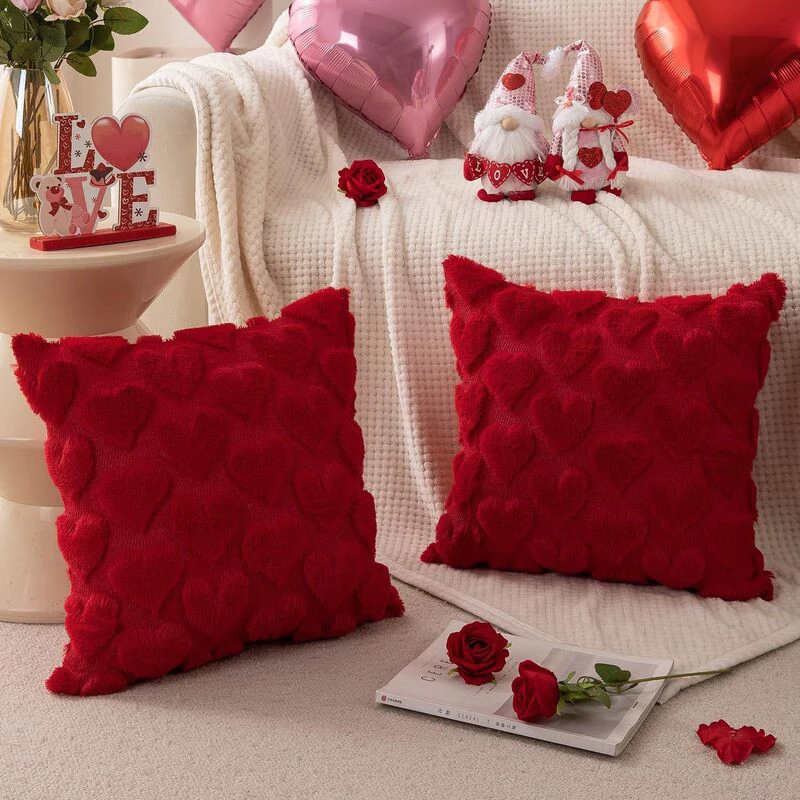 ปลอกหมอนขนสัตว์ Embroidery Heart - รูปที่ 1