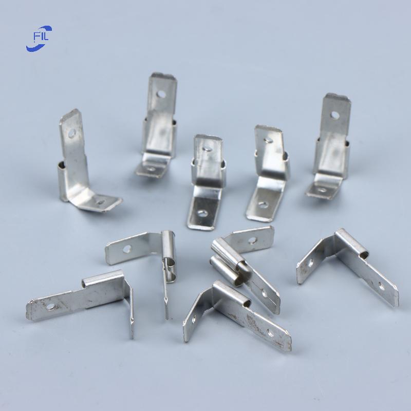 FIL 6.3 มม.คู่ Piggyba Spade Connectors เทอร์มินัลที่ทนทานสําหรับการปรับปรุงบ้านโครงการไฟฟ้าการกักขั