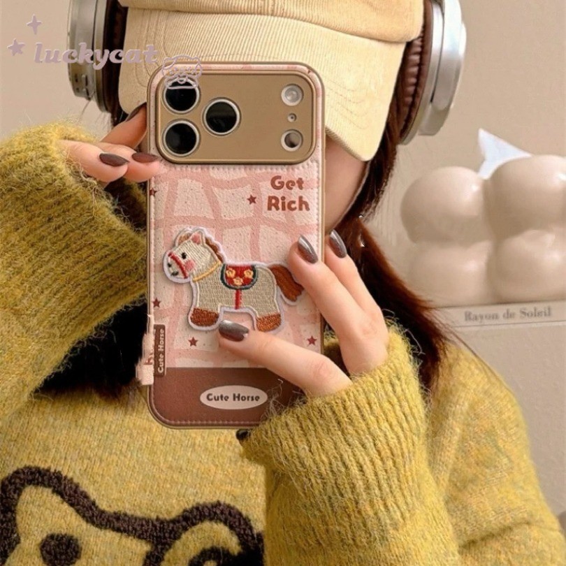 3D DIY Richปักม้าหนังเคสโทรศัพท์สําหรับiPhone 16 15 14 13 12 11 Pro Max X XR XS Max 7 8 Plus SE2020 - รูปที่ 2