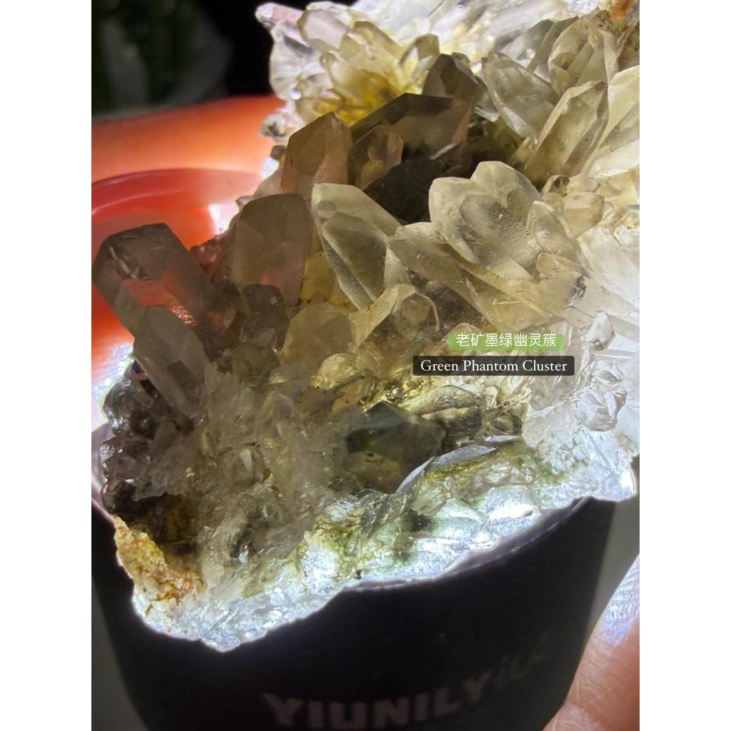 Crystal Crystal Crystal Crystal Moon Quartz Cluster