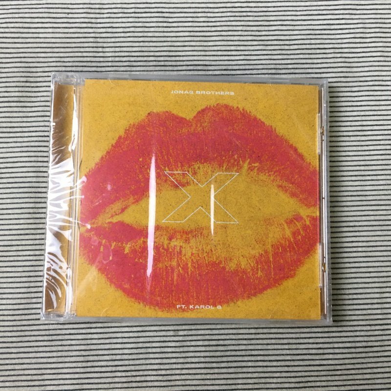 (ใหม่เอี่ยม ) Jonas Brothers Ft. Karol G – X CD 盒 คุณzi