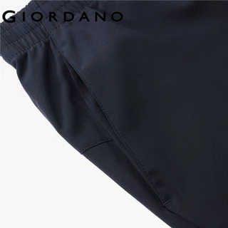 GIORDANO (Online Exclusive) กางเกงขาสั้น ผู้ชาย Men's Lightweight Shorts 13106222