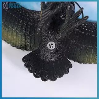 พร้อมสต็อก 1 ชิ้นกลางแจ้ง Eagle ตุ๊กตาแขวนนก Deterrent พลาสติก Eagle เครื่องประดับ Vivid Flying Bird Hawk Decoy Garden หุ่นไล่กา