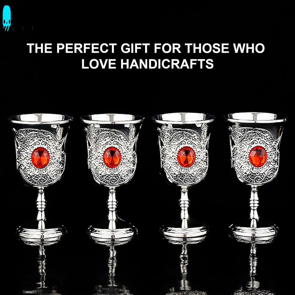 Retro Medieval Wine Goblet พร้อมแฟลช Rubine Decor Elegant Goblet สําหรับพิธีขึ้นบ้านใหม่ของขวัญงานรื