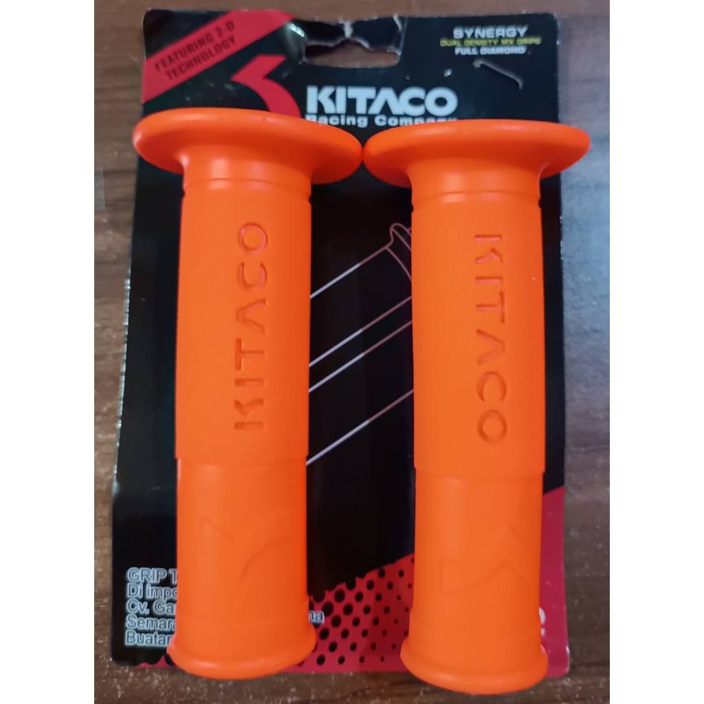 ปลอกแฮนด์ Hanfat ด้ามจับยาง ปลอกแก๊ส ยางนุ่ม สีส้มธรรมดา Kitaco MOTORZONE