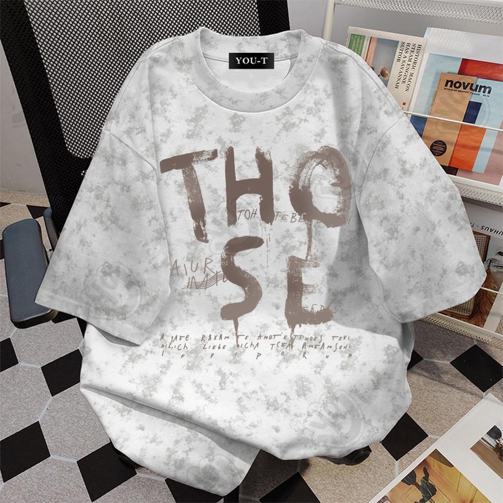 🌷ChillTee🌷เสื้อแฟชั่นOversize ผ้าCOTTONลาย "IYI RACEC"แนวสตรีท เสื้อกีฬา หญิง ชาย【COD】