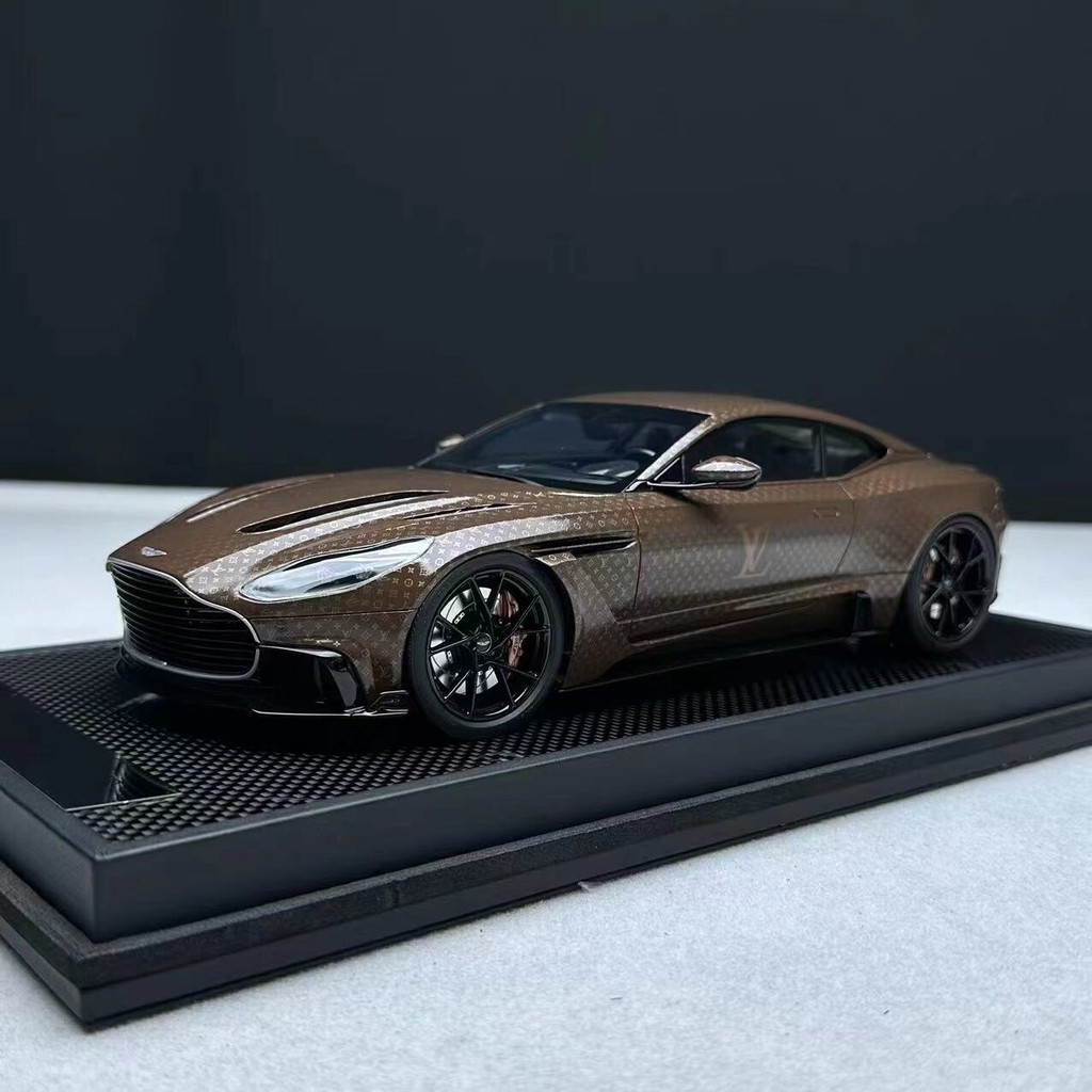 [สต๊อกพร้อม]โรงงานเดิม 1: 18 Aston Martin DB11 Limited Edition มีหลายสีให้เลือกโมเดลรถเรซิ่นจัดส่งฟร