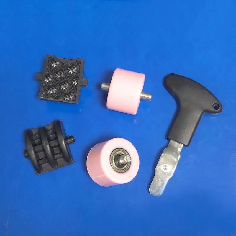 Roller Skates รองเท้าเลื่อนสี่ล้อแบบซ่อนล้อ.Hidden Wheel Roller Skates