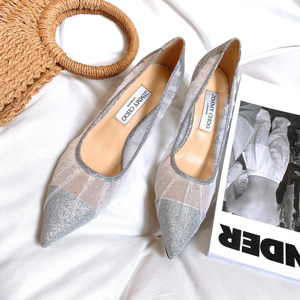 รองเท้า JIMMY CHOO สุดฮอต แฟชันยอดนิยมสำหรับทุกคน