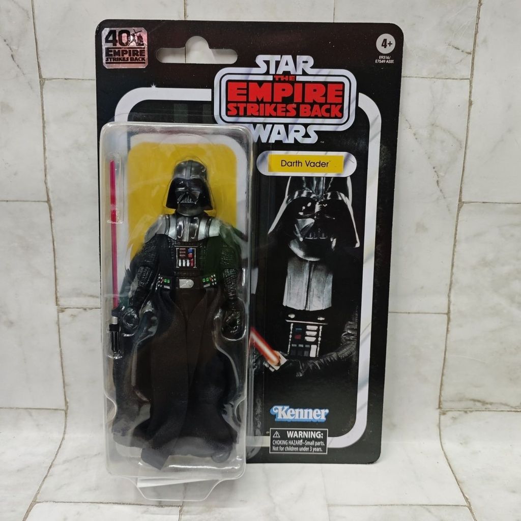 พร้อมสต็อก Star Wars 40th Anniversary Collection Wall Card Series Darth Vader 20cm Doll Figure