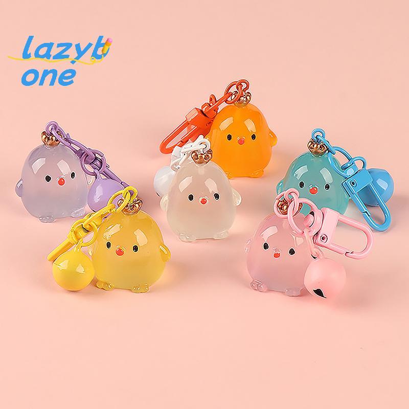 LZ-t] Creative Resin Luminous Crown ตุ๊กตาไก่รถ KeyChain Bookbag จี้อุปกรณ์เสริมไก่ของขวัญ [ใหม่]