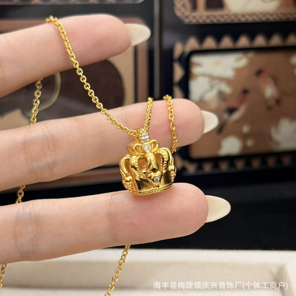 Spot Goods#Hot-Selling Crown Pendant Hollow Princess Small Crown Internet Celebrity Style Versatile 