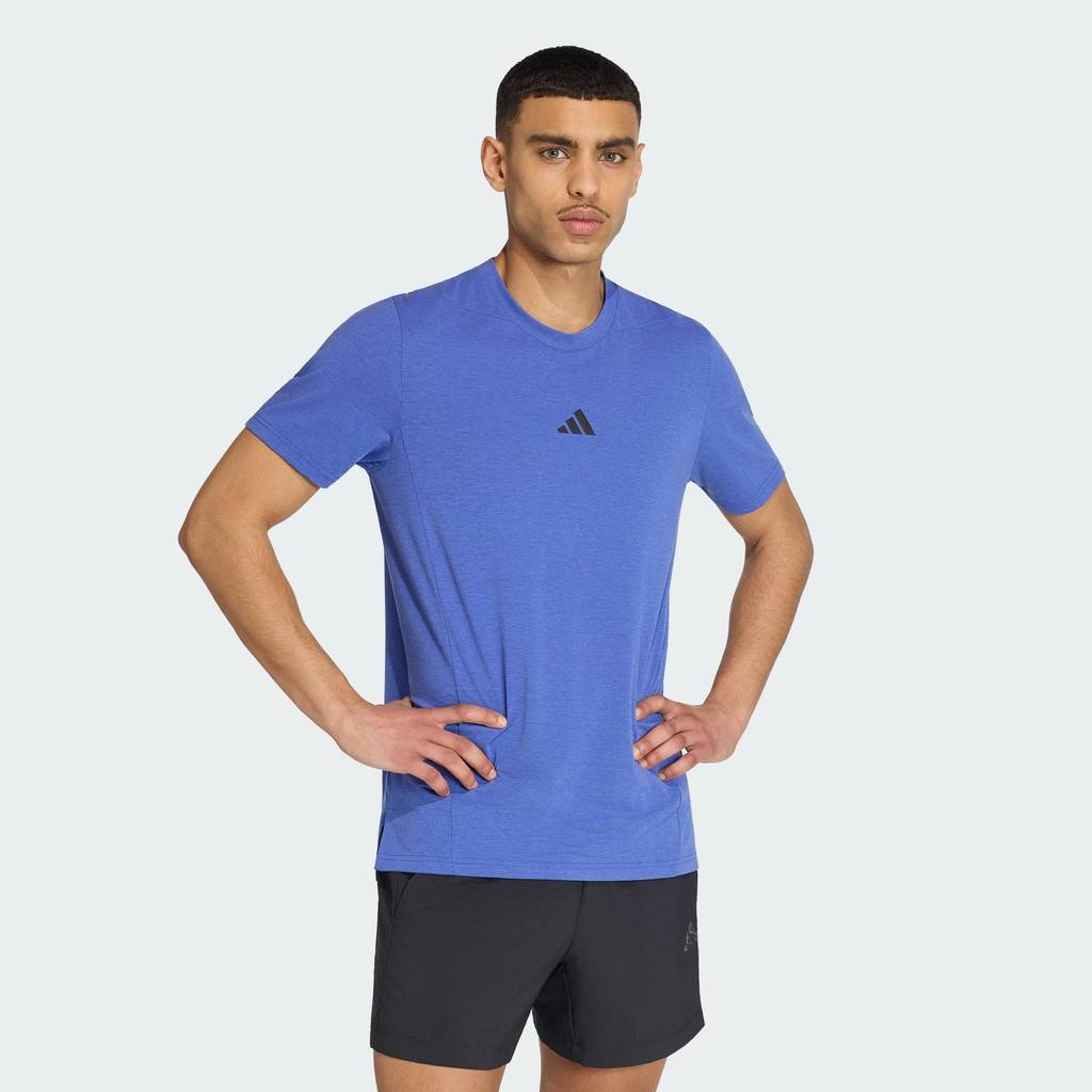 adidas Gym & Training เสื้อยืดออกกำลังกาย Designed for Training ผู้ชาย สีน้ำเงิน IS3816