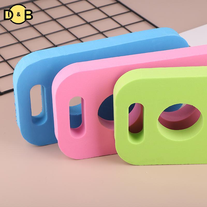 อุปกรณ์เสริมการฝึกว่ายน้ำ Noodle Connector น้ำหนักเบาที่มีรูสำหรับสระน้ำ