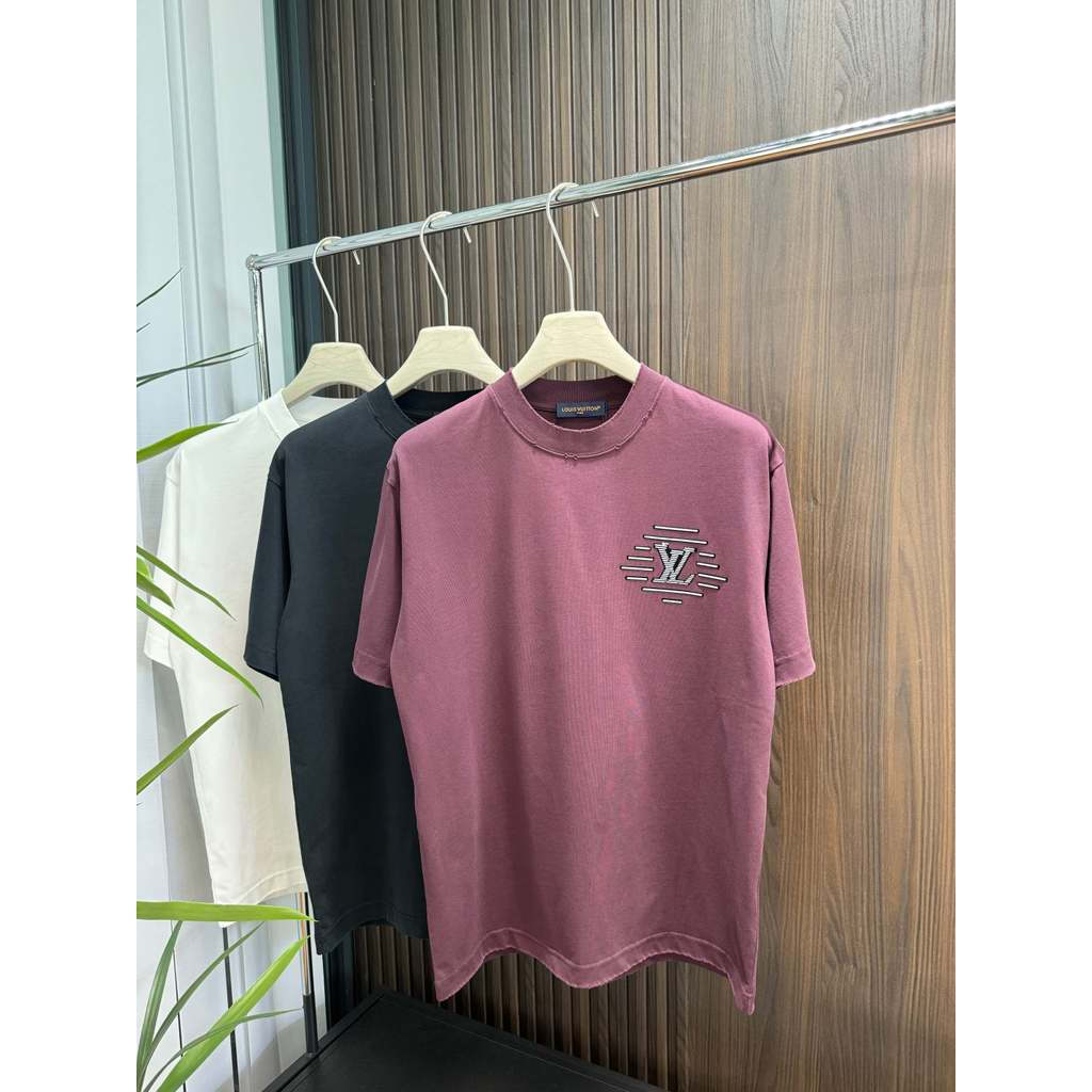 LO% UIS VU & ITTON/L @ V2026 Star คลาสสิกรอบคอแขนสั้นเสื้อยืดผู้ชายผู้หญิง Street สไตล์กีฬาหลวมพิมพ์