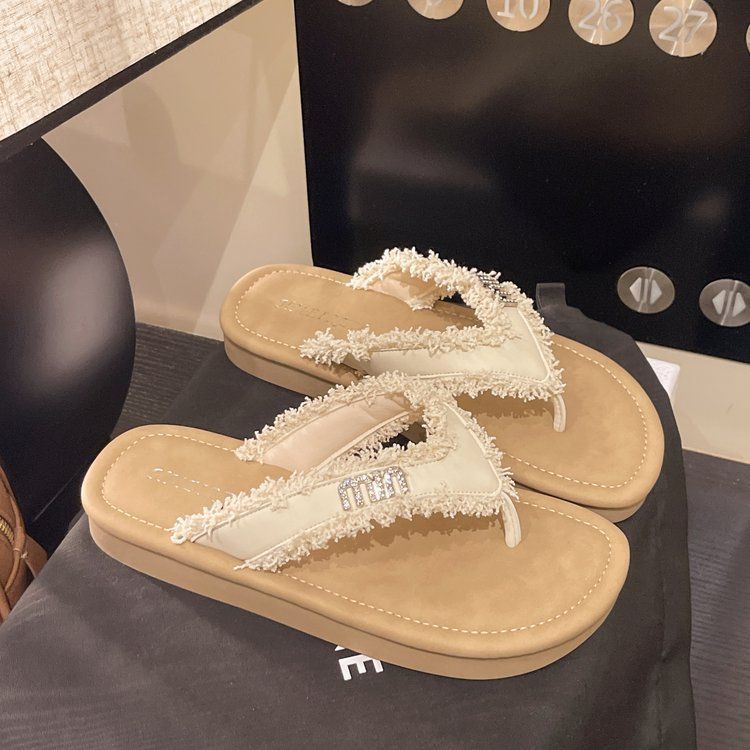 Flip Flops รองเท้าแตะวันหยุดสไตล์ใหม่ cod Beach Fringe ฤดูร้อน Flip Flops แฟชั่นสวมใส่ด้านนอก Simple