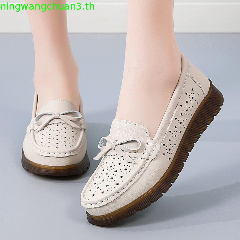 สตรีแฟชั่นรองเท้าแฟลตสบายๆฤดูร้อนสีดําลื่นบนนุ่ม soled รองเท้ากันลื่นกลวงระบายอากาศหนังเดิน Lofers ร