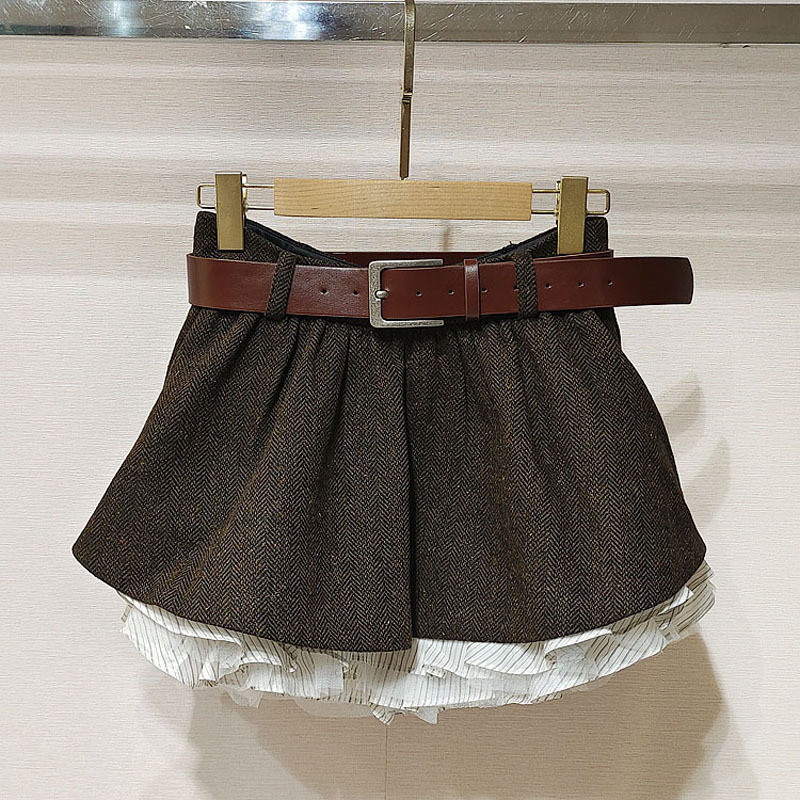 E8QW maje Winter Women's High-Waisted Belted Ruffle Trim Short Skirt