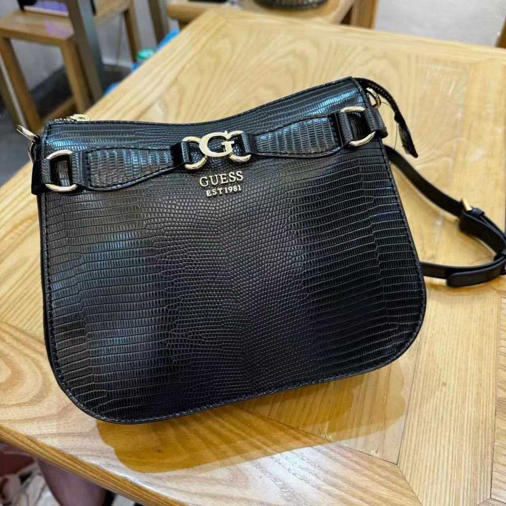 กระเป๋าสะพายข้างผู้หญิง GUESS ใหม่ 2505273