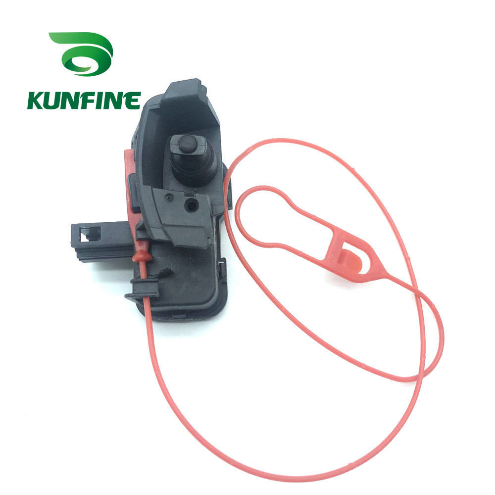 เหมาะสําหรับ Audi A4L Q5 การใช้ถัง Cap Locker การใช้ถังหมวกมอเตอร์ 8K0 862 153H โรงงานพร้อมสต็อก