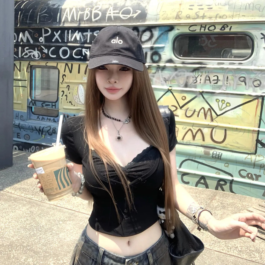 เสื้อยืดแขนสั้น BM Style French Pure Desire แบบSlim-fit มีลายลูกไม้ สไตล์เรียบหรู เหมาะสำหรับฤดูร้อน