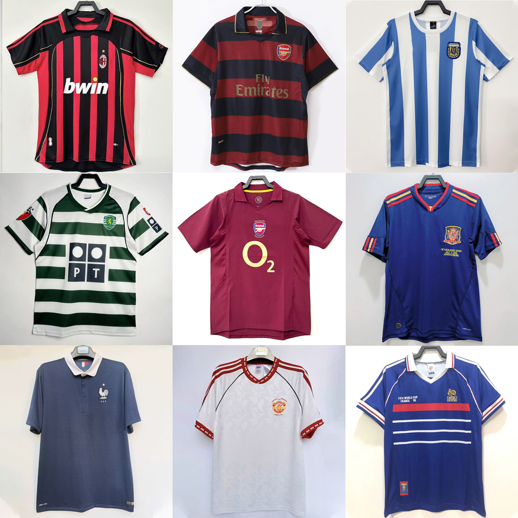 เสื้อบอลยุคเรโทรแขนสั้นของสโมสรArsenalและทีมชาติฝรั่งเศสและเยอรมัน