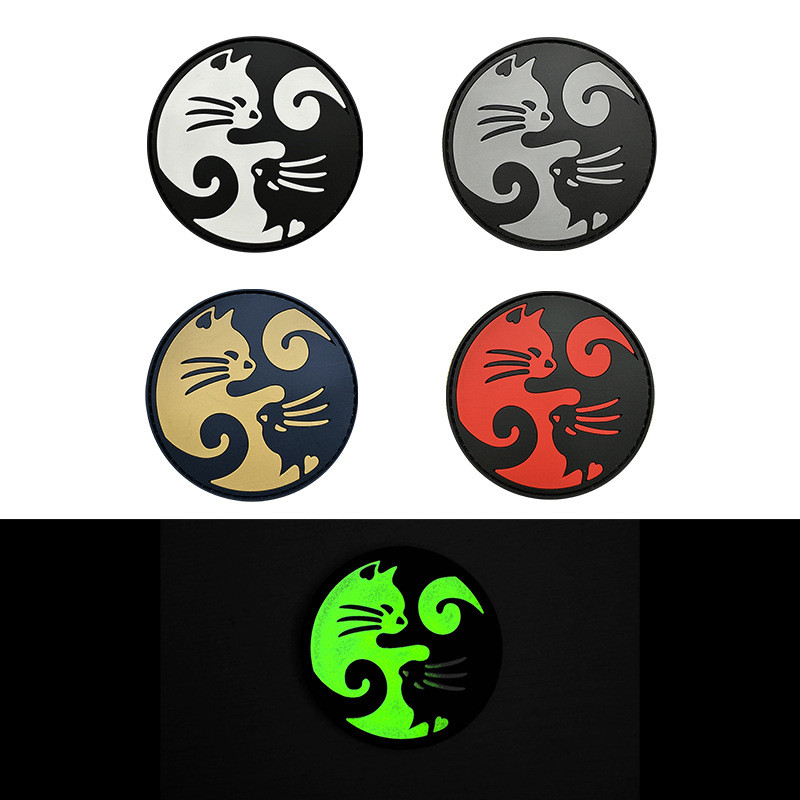 Tai Chi Yin Yang Cat Cat Cat Badge Luminous Cat Armband Morale Badge PVC Badge Velcro กระเป๋าเป้สะพา