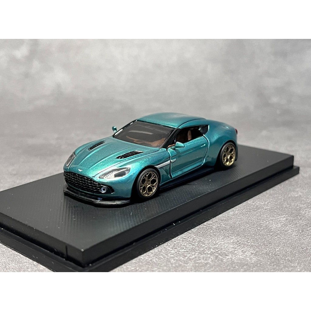 [คลังสินค้าพร้อม] 1/64 Tomica Aston Martin Aston Martin Vantage V12 Zagato Aston Martin Vantage V12 