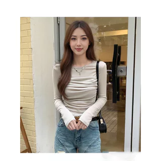 เสื้อยืดแขนยาวผู้หญิงดีไซน์จีบเว้าเฉียบคม ใส่สบาย