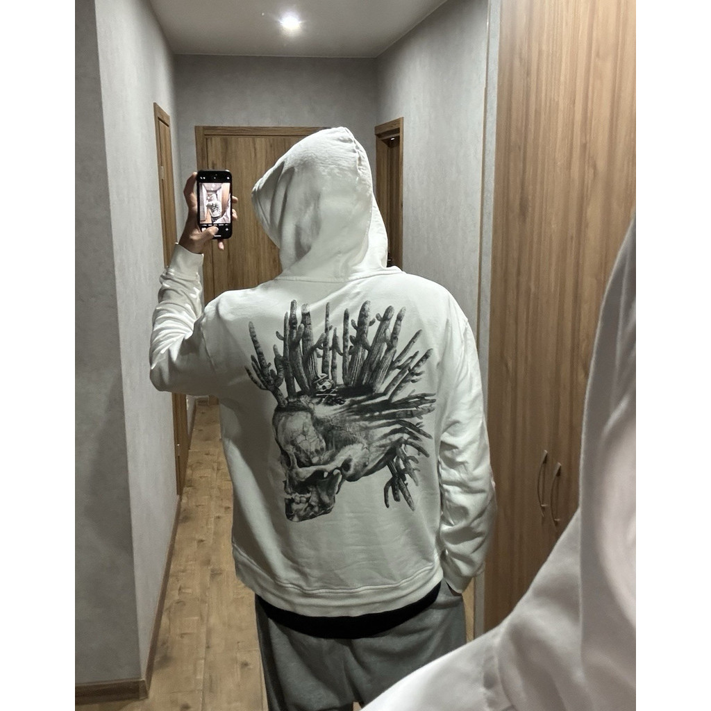 All Saints Hoodie ดีไซน์ใหญ่-logotype แบบ Y2K