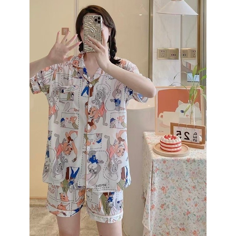H-apparel shop ชุดนอนลายการ์ตูนสำหรับผู้หญิง เสื้อเชิ้ตคอปกแขนสั้น + กางเกงขาสั้น ผ้าคุณภาพดี ใส่สบา