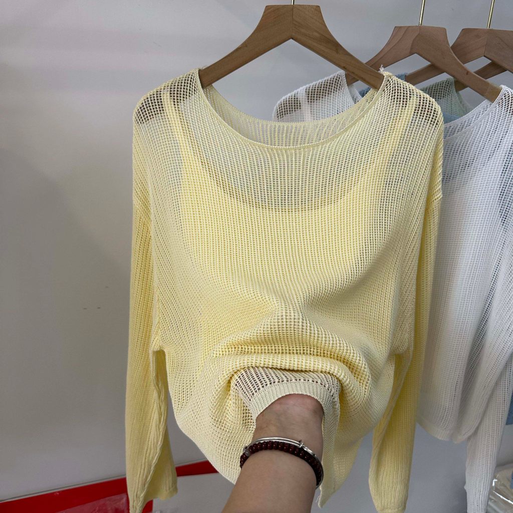 ฤดูใบไม้ผลิใหม่เสื้อกันแดดอ่อนโยนของผู้หญิงสีทึบเสื้อถักแขนยาวลําลอง 260319