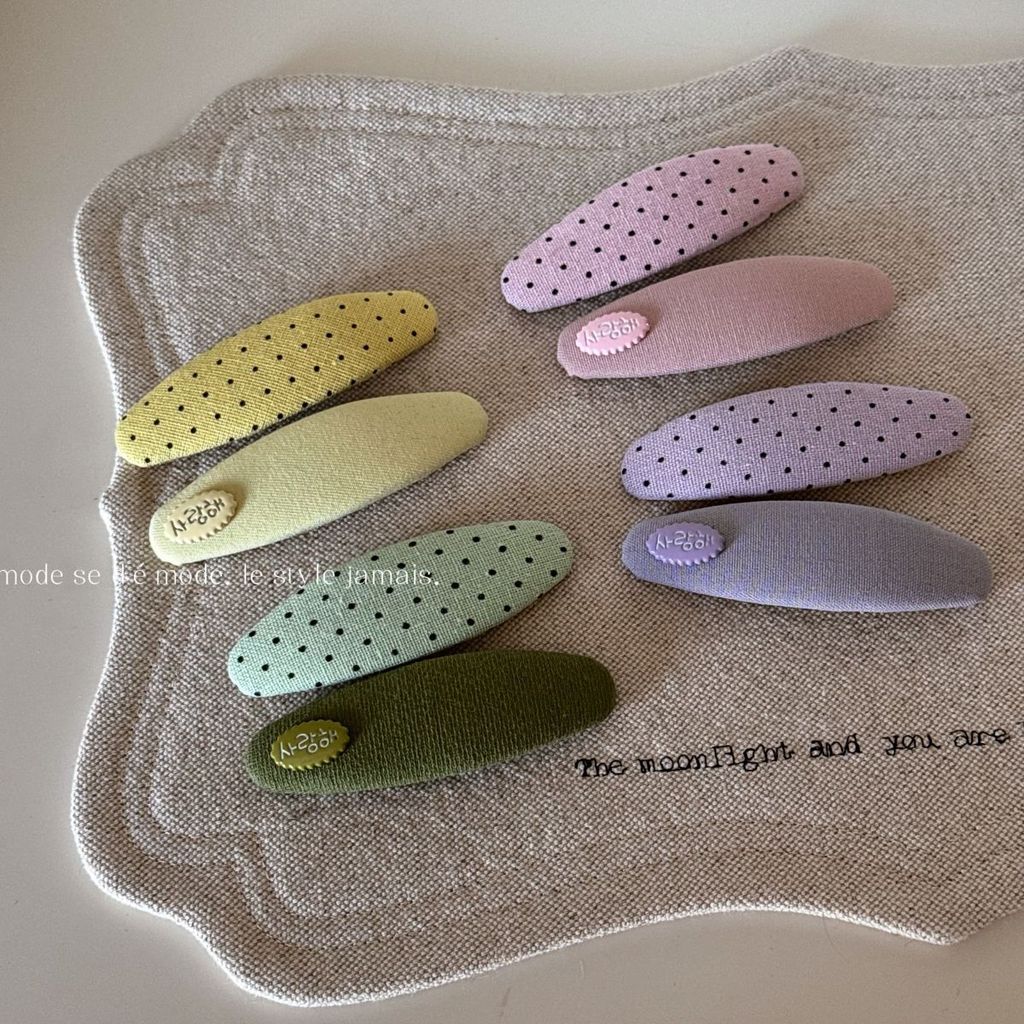 ผ้าพอลกะ dot กิ๊บม่านผมด้านข้าง พร้อมหนีบผมขนาดเล็ก ออกแบบอย่างประณีตและคุณภาพสูง