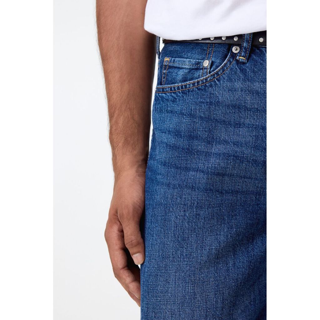 H&M(เอชแอนด์เอ็ม) กางเกงยีนส์ทรงตรงแบบหลวม Men Loose Straight Jeans 1288186_4
