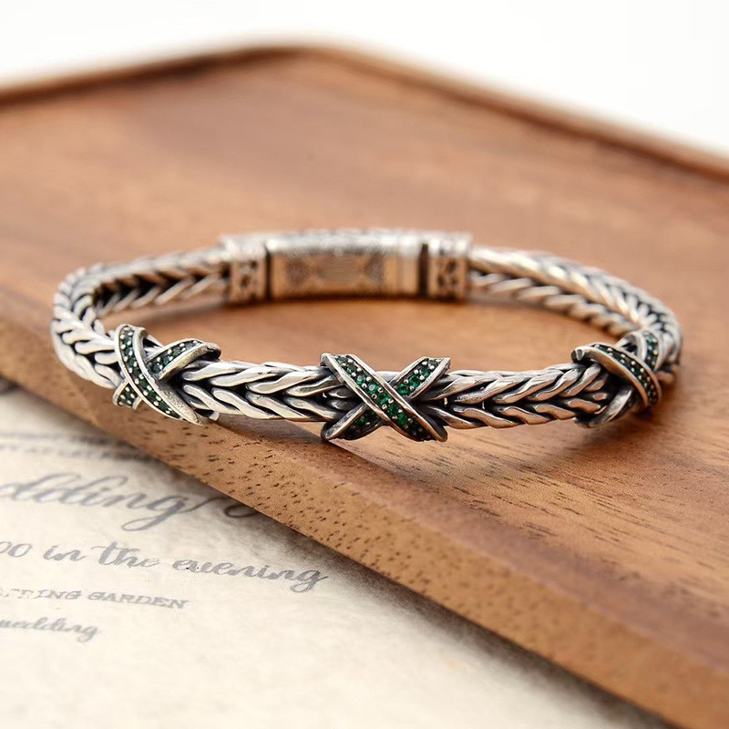 Retro Silver-Plated Cross Diamond-Studded สร้อยข้อมือผู้ชายฟรี Definition X ทอมือโซ่คิวบา