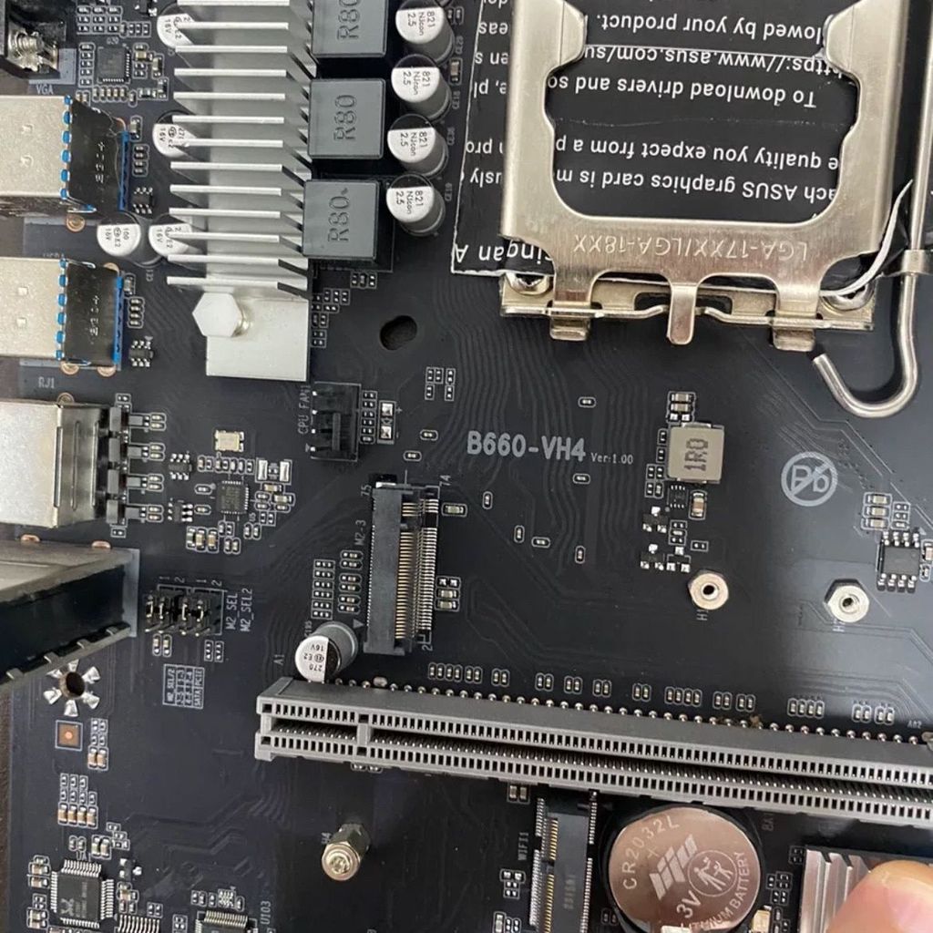 Anda b660m เมนบอร์ด d4 รองรับ 12400F CPU รองรับหน่วยความจํารุ่นที่ 4 
คอมพิวเตอร์