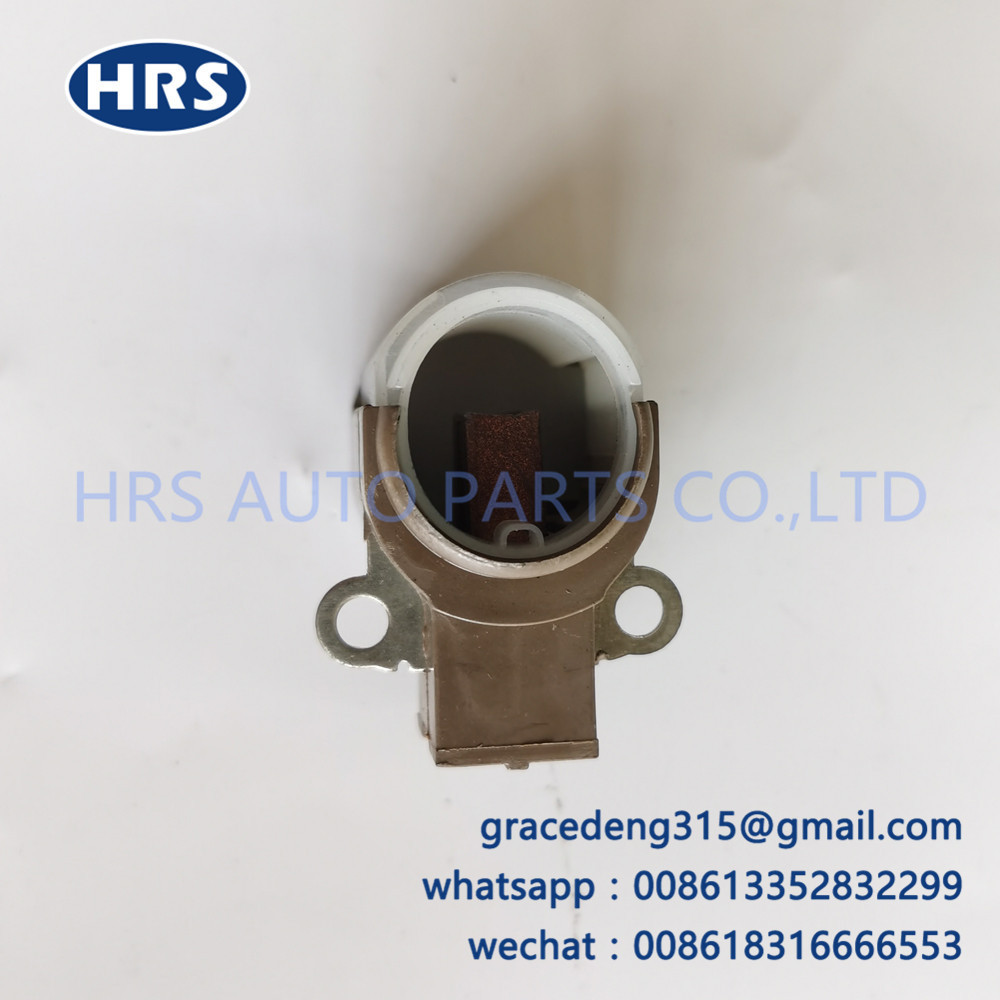 27370-0M040 เหมาะสําหรับ Toyota Hellax Carbon Brush Holder ระบบเครื่องยนต์อื่นๆคือ HRS27370-