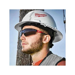 MILWAUKEE 48-73-2000A/2005A แว่นรักษาอุปกรณ์ กันหมอกขูด ขัด ตัดเจียรอุตสาหกรรม สบายใส่ ป้องกันฝุ่น เคลือบกันรอย