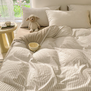 ชุดเครื่องนอน 4in1 พร้อมส่ง ผ้าปูที่นอนลายกระต่ายเรียบง่ายสไ…