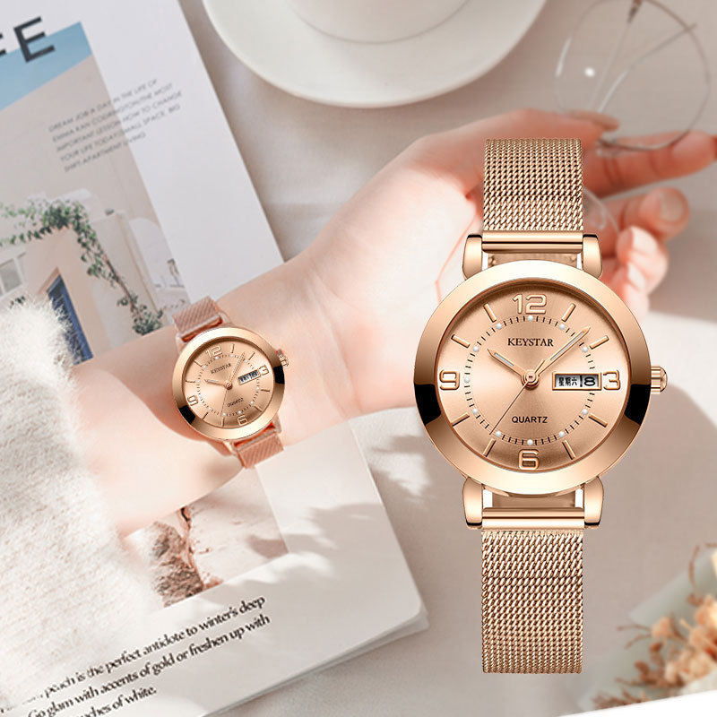 นาฬิกาสุภาพสตรีสไตล์เกาหลี หน้าปัดส่องแสงกันน้ำ พร้อมปฏิทินสองเข็ม ราคา 97 บาท
