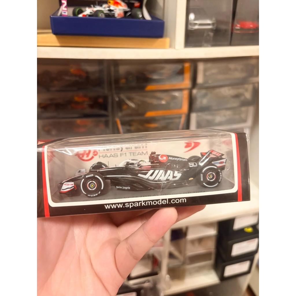 พร้อมส่ง spark Bellman First Score 2024 F1 Aceberman VF24 1: 43 Spark Billman