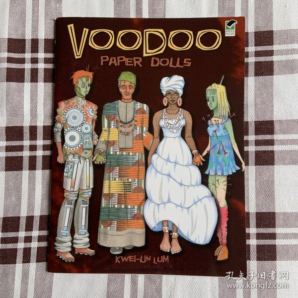 VOODOO PAPER DOLLS PAPER Doll หนังสือภาษาอังกฤษมือที่สองของสะสม