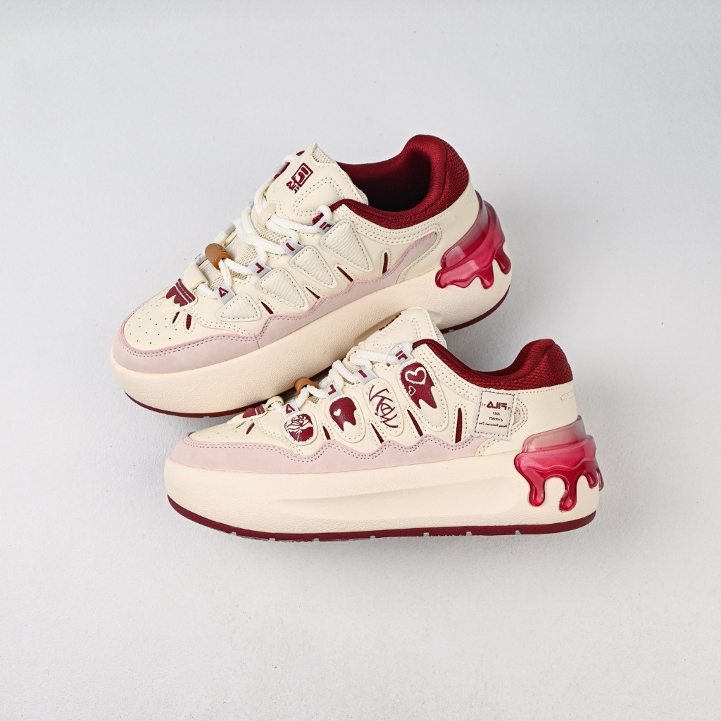 FILA CARROT2 รองเท้าผ้าใบลําลองทรงเตี้ยผู้หญิง