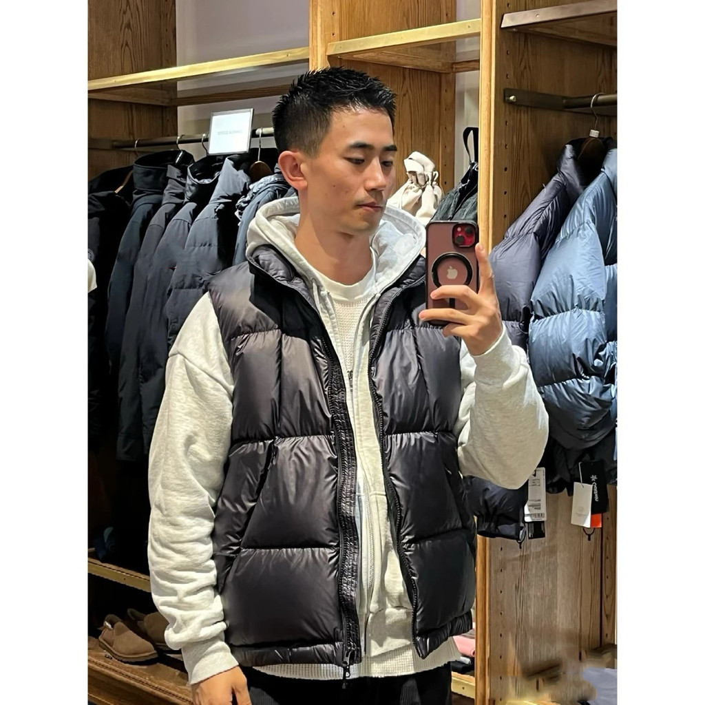 0T8K  G0ld Embroidery Logo Lightweight warm cotton vest jacket Men and Women