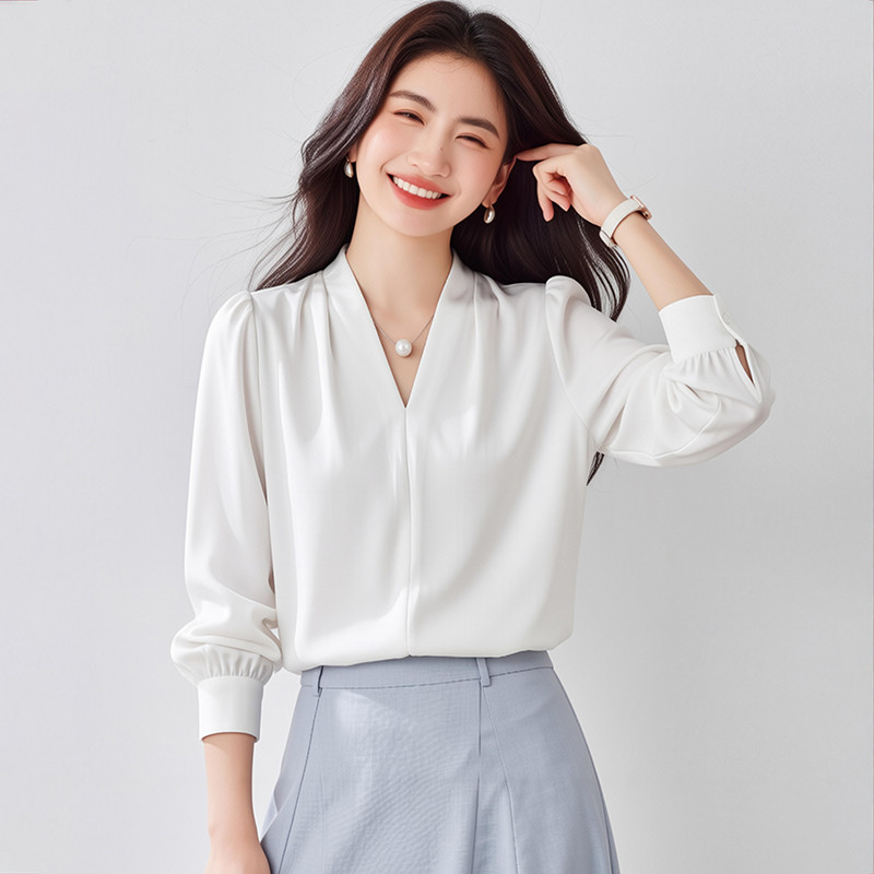 3 สี High-End Simple เสื้อผู้หญิงฤดูใบไม้ผลิอารมณ์ V คอผู้ใหญ่สไตล์ Commuter ซาตินเสื้อชีฟองด้านบน G